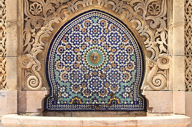 istock Moroccan fountain with mosaic tiles 178706004