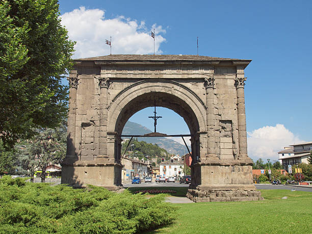 istock Arch of August Aosta 178708185