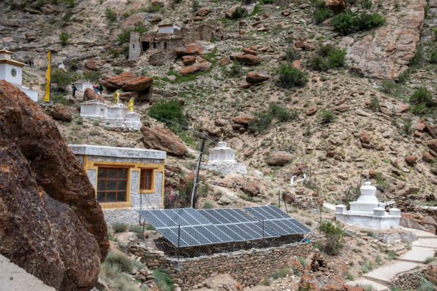 o monastério de hemis é um mosteiro budista do himalaia (gompa) da linhagem drukpa, em hemis, ladakh, índia - tibet monk architecture india - fotografias e filmes do acervo