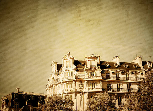 istock Paris, France 178712276