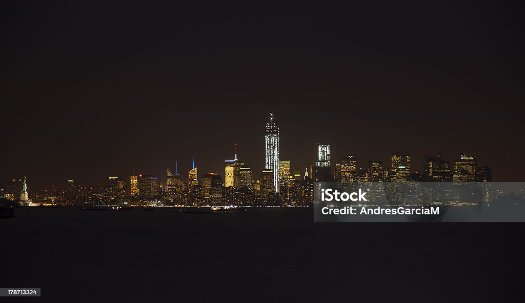 New York City skyline de noite de Staten Island - Royalty-free Ao Ar Livre Foto de stock