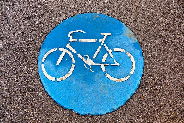 symbol for path and bikelane on plaster