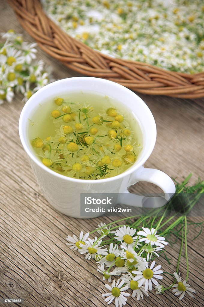 Camomile té - Foto de stock de Aromaterapia libre de derechos
