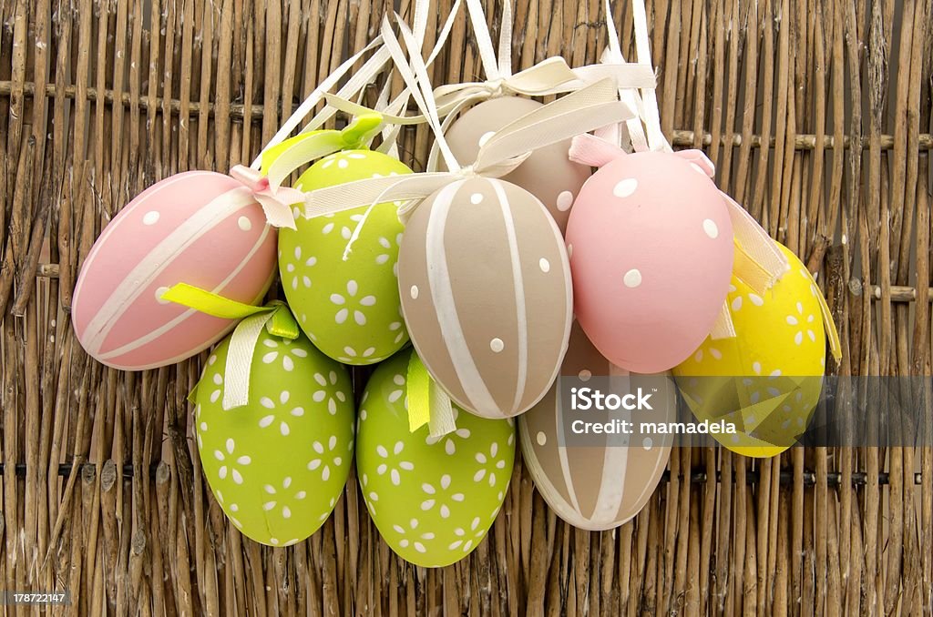 Пасхальные яйцо - Стоковые фото Без людей роялти-фри