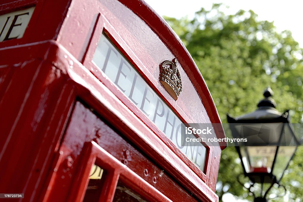 Telefono rosso scatola - Foto stock royalty-free di Architettura