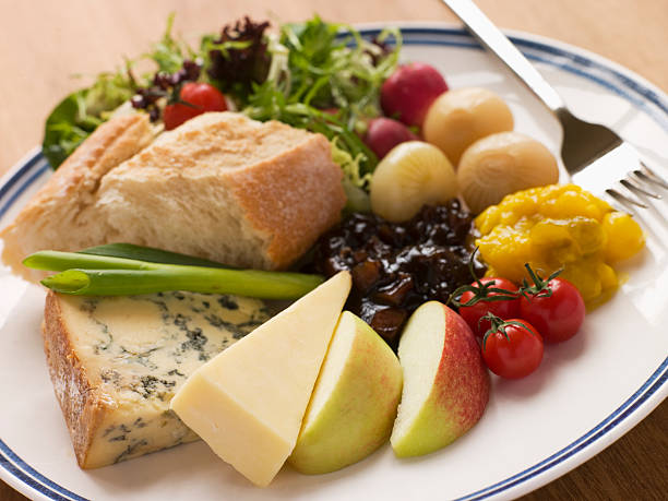 istock Stilton and Mature Cheddar Ploughman's 178723740