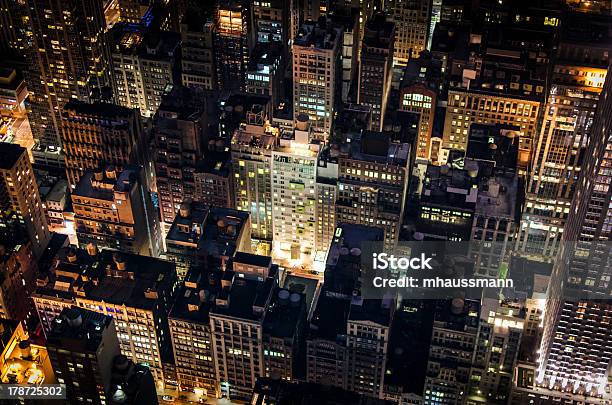 New York Dächer Bei Nacht Stockfoto und mehr Bilder von Ansicht aus erhöhter Perspektive - Ansicht aus erhöhter Perspektive, Aussicht genießen, Beleuchtet