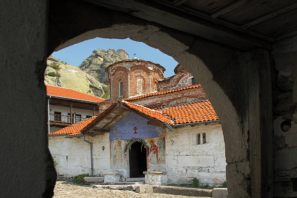 macedonia, treskavec monastero - mystics foto e immagini stock