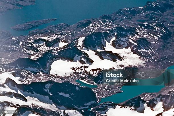Pássaros Vista Do Avião Toglaciers E Montanhas - Fotografias de stock e mais imagens de Vista Aérea - Vista Aérea, Antártida, Alasca