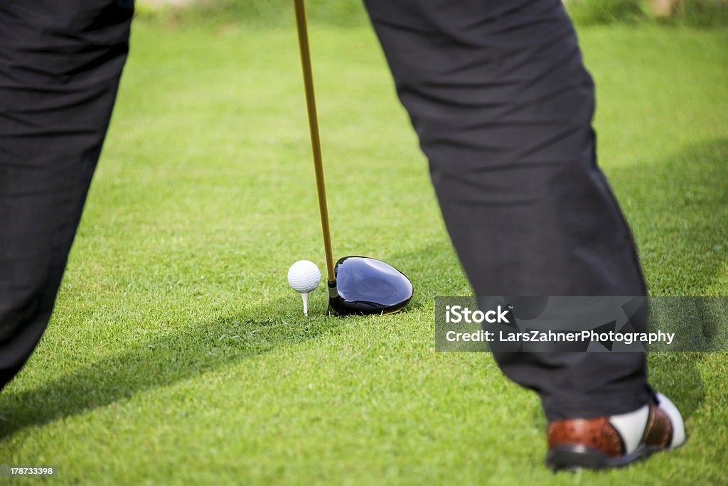 Golfspieler Adressen golf ball - Lizenzfrei Abschlag - Golfsport Stock-Foto