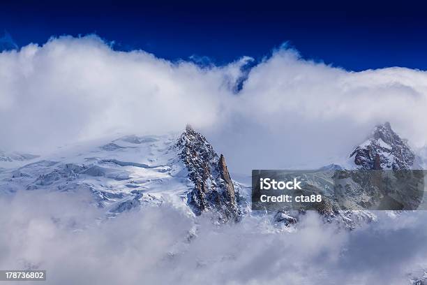 美しい山の景色にアルプス - エクストリームスポーツのストックフォトや画像を多数ご用意 - エクストリームスポーツ, ヨーロッパアルプス, 写真