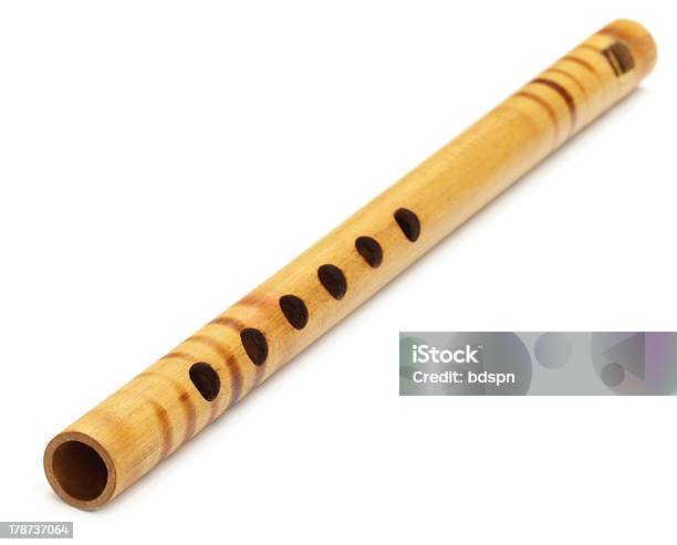 Seruling Instrumenti Seruling Bambu Terisolasi Di Atas Putih Foto Stok - Unduh Gambar ...