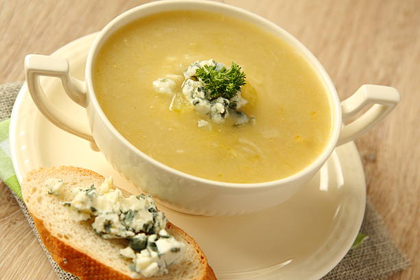 istock Onion soup with celery and blue cheese sandwich 178742774