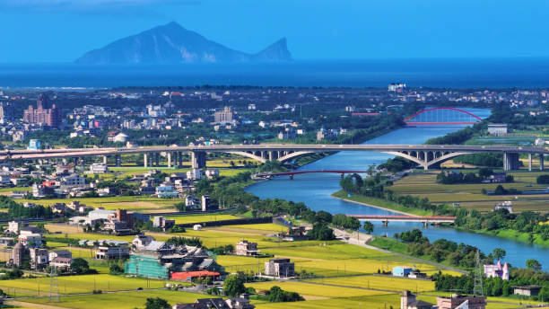 Vue aérienne de la rivière Dongshan à Yilan, Taïwan. - Photo