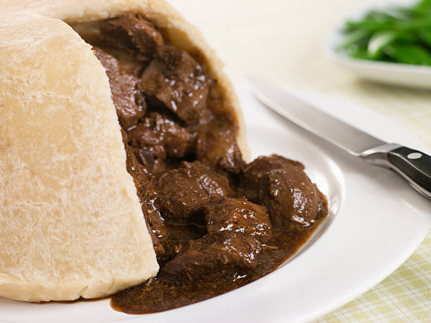 istock Steamed Steak and Kidney Pudding with Green Beans 178745428