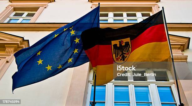 Niemiec I Ue - zdjęcia stockowe i więcej obrazów Bez ludzi - Bez ludzi, Czarny kolor, Czerwony