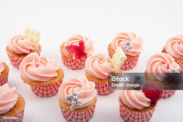 Cupcakes Stockfoto und mehr Bilder von Alphabet - Alphabet, Bunt - Farbton, Bäckerei