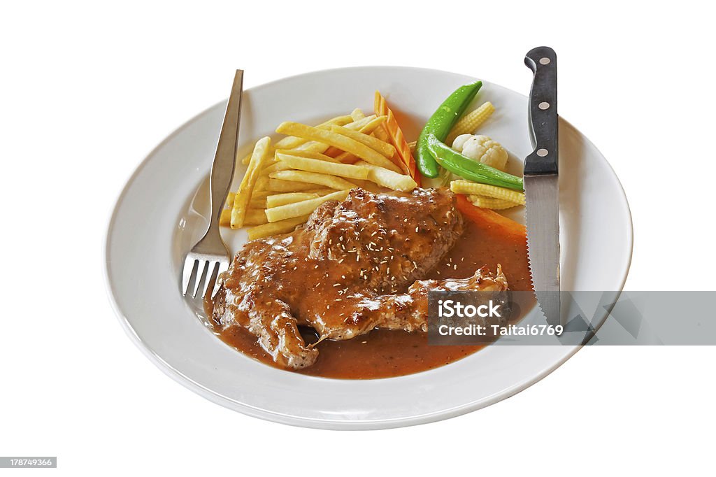 Juego de carne con ensalada - Foto de stock de Alimento libre de derechos