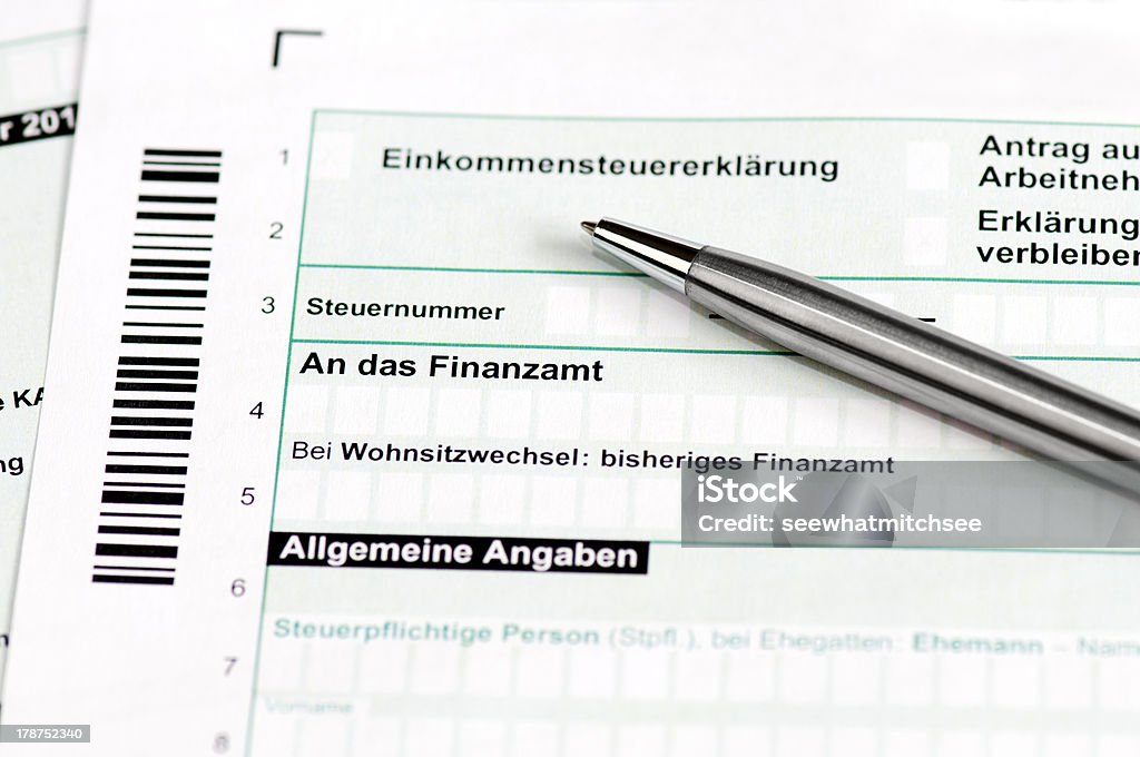 Deutsche Steuererklärung-Einkommensteuererklaerung - Lizenzfrei Steuererklärung Stock-Foto