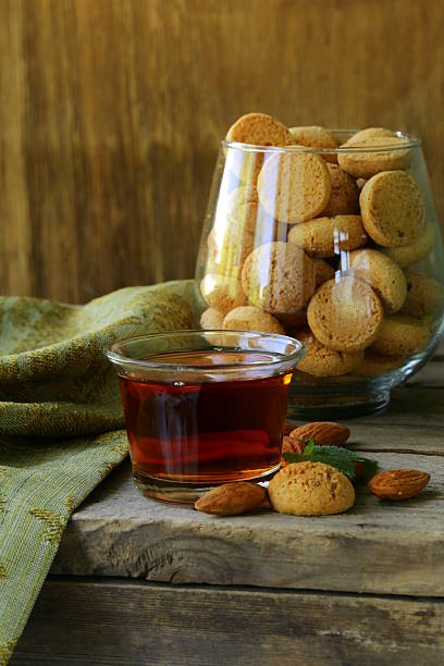 istock Dessert liqueur Amaretto with almond biscuits (amarittini) 178756236