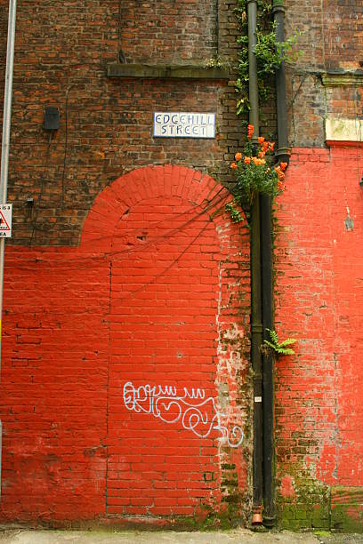 istock Walled brick door to nowhere 178756975