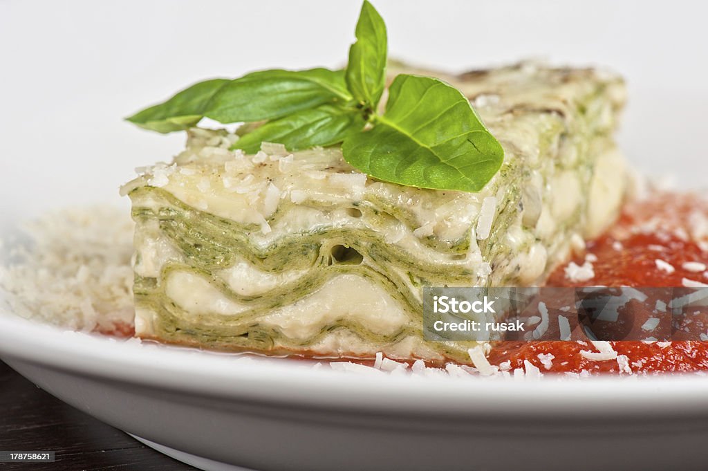 lasagna - Foto stock royalty-free di Alimentazione sana