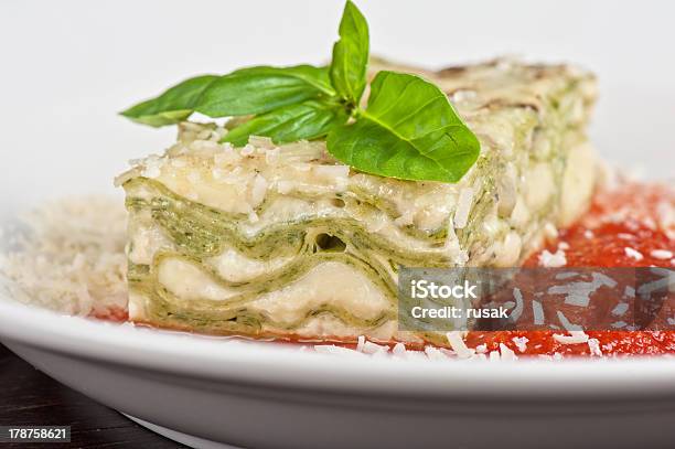 Lasagna - Fotografie stock e altre immagini di Alimentazione sana - Alimentazione sana, Calore - Concetto, Carne