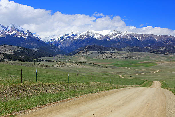 istock Big Timber Canyon Road, Montana 178768279