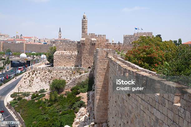 Jerusalén Paredes De La Ciudad Antigua Foto de stock y más banco de imágenes de Ciudad Vieja - Jerusalén - Ciudad Vieja - Jerusalén, Aire libre, Anticuado
