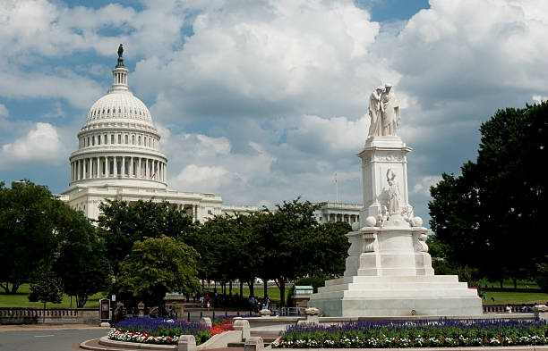 istock US Marines Memorial in front of the Capitol 178773395