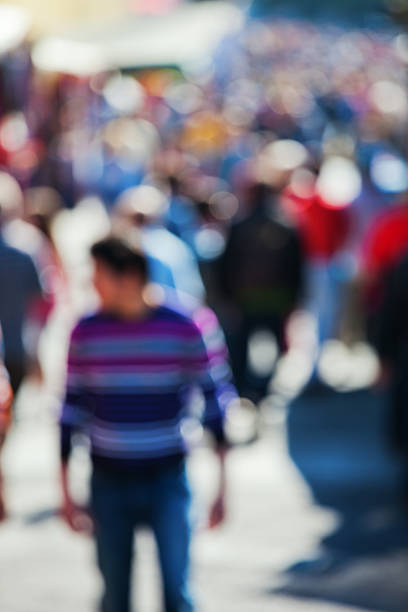 istock city people out of focus 178775655