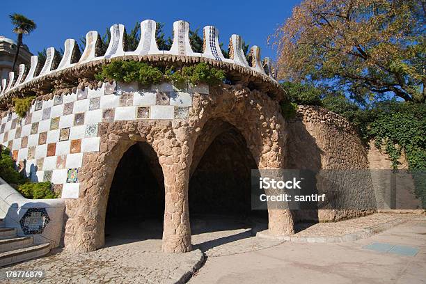 Carriage Veranda Park Guell Stockfoto und mehr Bilder von Antonio Gaudi - Antonio Gaudi, Architektonisches Detail, Architektur