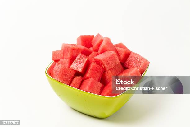 Wassermelone - Fotografias de stock e mais imagens de Cortado em Pedacinhos - Cortado em Pedacinhos, Cru, Estilo de Vida