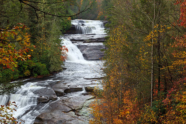 tripla cascata nella carolina del nord - triple falls immagine foto e immagini stock