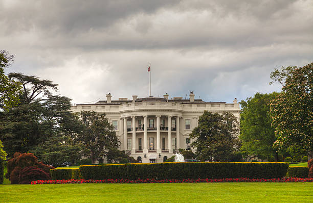 istock White House building in Washington, DC 178784435