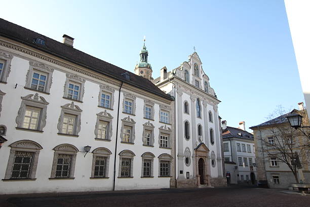 jesuitenkirche 는 웅장한 성당, 홀 tyrol, 오스트리아. - catholicism north tirol austria europe 뉴스 사진 이미지