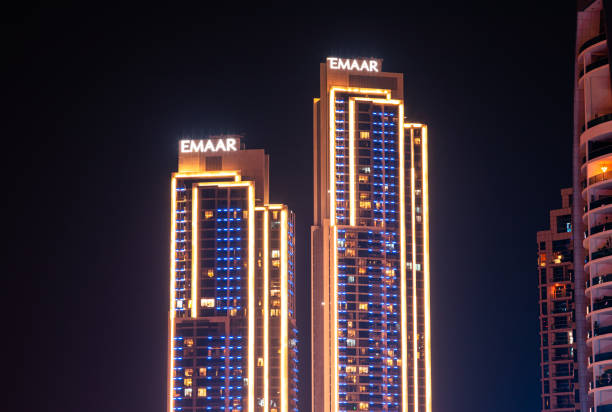 logomarca da emaar incorporadora - dubai media city - fotografias e filmes do acervo