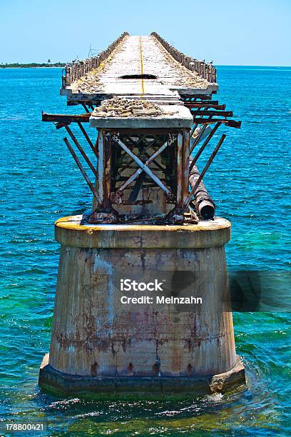 Rotten Ponte Vecchio - Fotografie stock e altre immagini di Ambientazione esterna - Ambientazione esterna, America del Nord, Bahia Honda