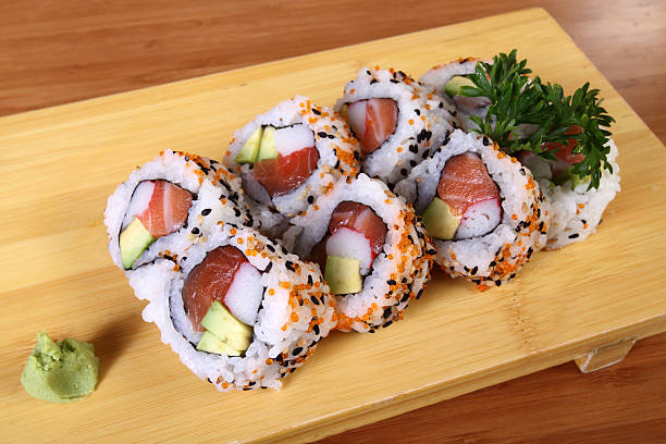 스시 와사비를 곁들인 - sashimi sushi salad sea 뉴스 사진 이미지