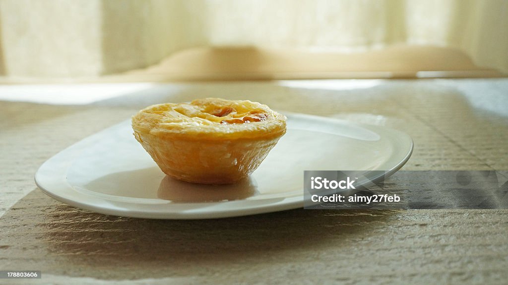 Huevo tartas asiática tradicional postre dulce pastel de crema - Foto de stock de Alimento libre de derechos