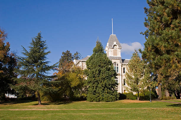 Benton Hall, Oregon State University "Benton Hall, Oregon State University, Corvallis, Oregon" oregon state university stock pictures, royalty-free photos & images