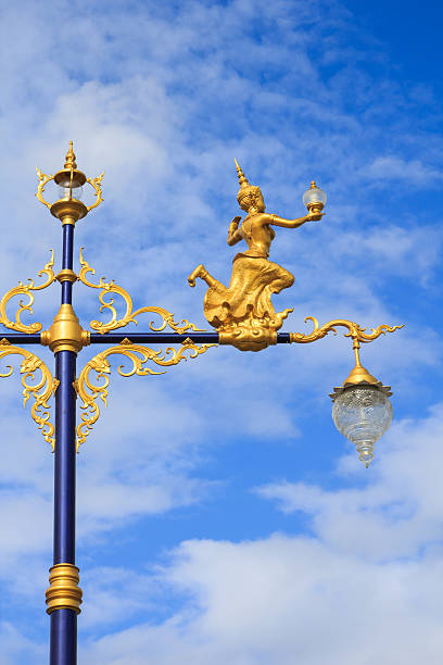 istock Lamp street art. 178813863