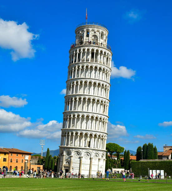 istock Leaning Tower of Pisa 1788144245