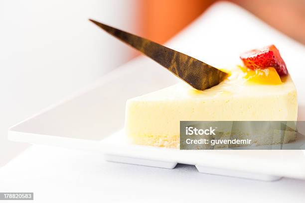 Photo libre de droit de Cheesecake banque d'images et plus d'images libres de droit de Aliment - Aliment, Aliment en portion, Aliments et boissons