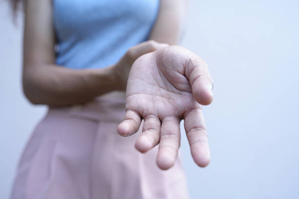 istock Asian woman has muscle weakness, limb weakness. 1788209370