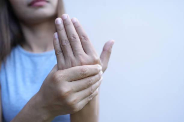 istock Asian woman with peripheral neuropathy 1788210962