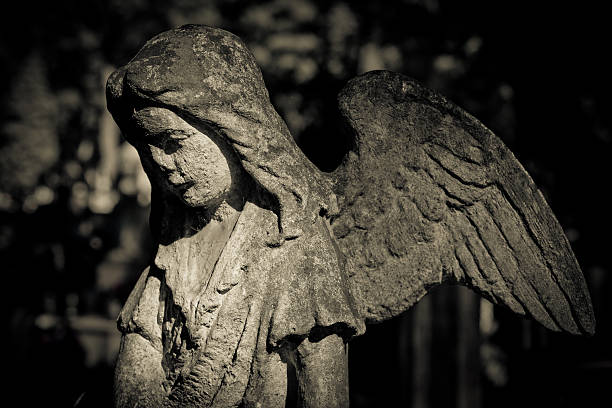 istock Ruined face Cherub close up 178822827
