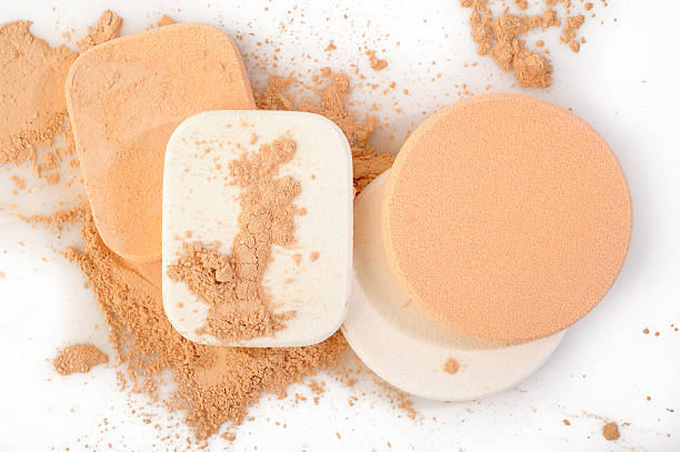 istock powder and cosmetic sponges on white 178828070