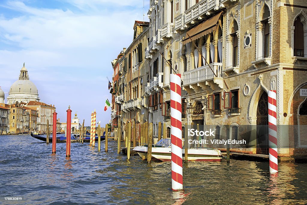 Красивая Улица, Большой канал в Венеции, Италия - Стоковые фото Архитектура роялти-фри
