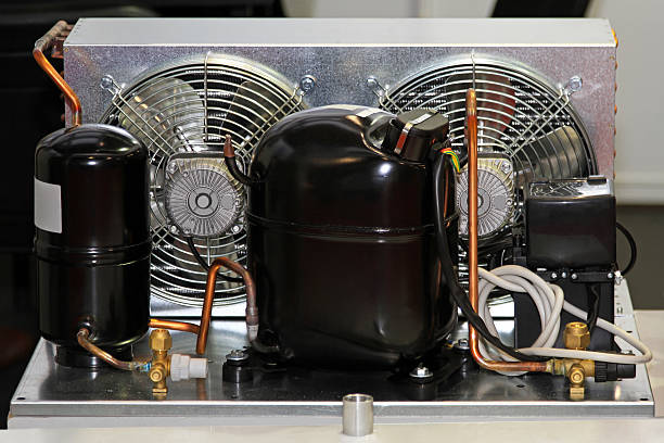 Kühlschrank Kompressor Einheit Stockfoto und mehr Bilder von Kühlschrank -  Kühlschrank, Gaskompressor, Kompressor - iStock